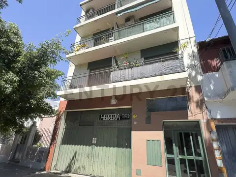 Moctezuma 950 , Piso 2