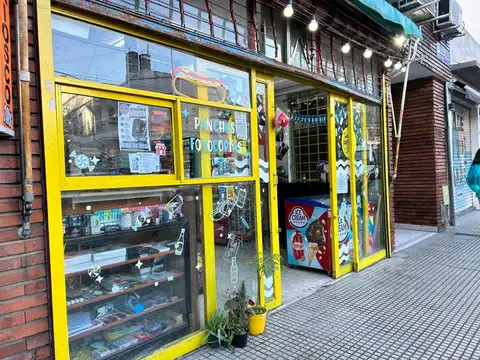 LOCAL COMERCIAL EN VENTA - A MTS DE PLAZA IRLANDA