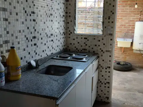 Depto Tipo Casa 3 ambientes con 1 baño