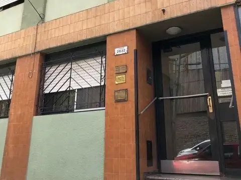 Departamento - Alquiler - Argentina, Tres de Febrero - Caseros  2600