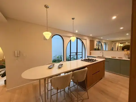 VENTA - Casa 3 dormitorios con pileta - Barrio Lourdes