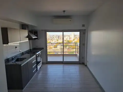 Av. Eva Perón 1000, Piso 12