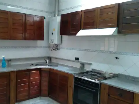 Depto Tipo Casa 3 ambientes con 1 baño
