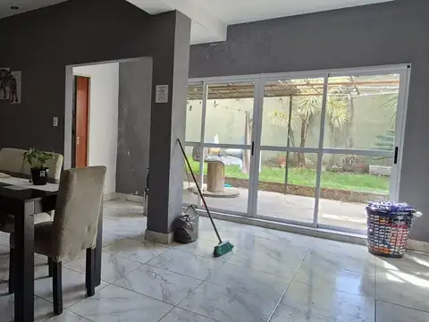 Casa en Venta en Ciudadela, USD 140.000