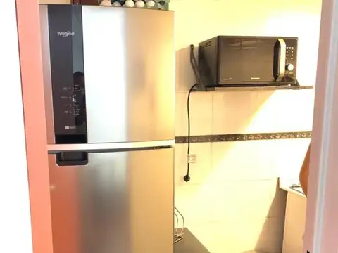 Departamento en Alquiler en Colegiales, $ 720.000