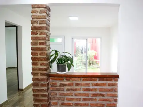 19 e/ 48 y 49 Nº 800