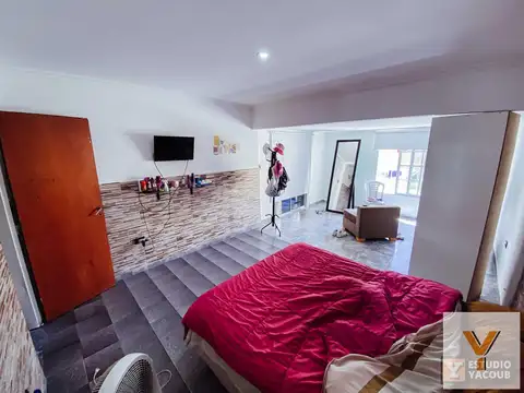 Casa 6 ambientes con 2 baños