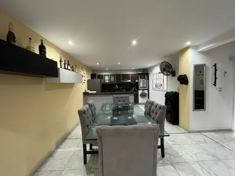 Departamento en Venta en Valentin Alsina, USD 98.000