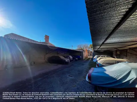 VENTA TERRENO CON COHERAS