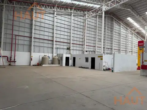 Galpon en Alquiler 200  mts Fondo