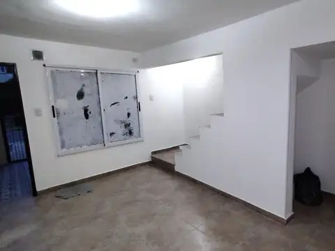 Depto Tipo Casa en Venta 2 años