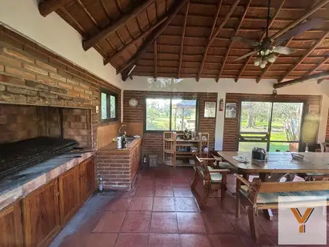 Quinta en Venta en Abasto, USD 373.000