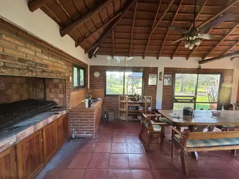 Quinta en Venta en Abasto, USD 373.000