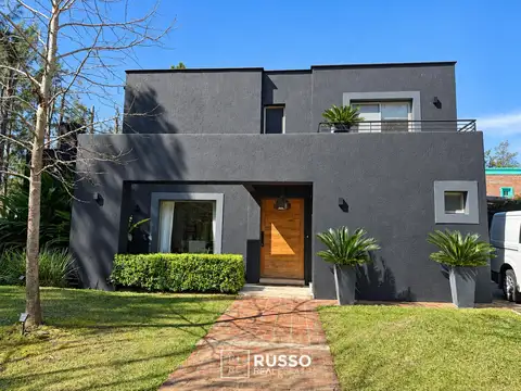 VENTA CASA 4 DORM – SAN ISIDRO LABRADOR VILLANUEVA