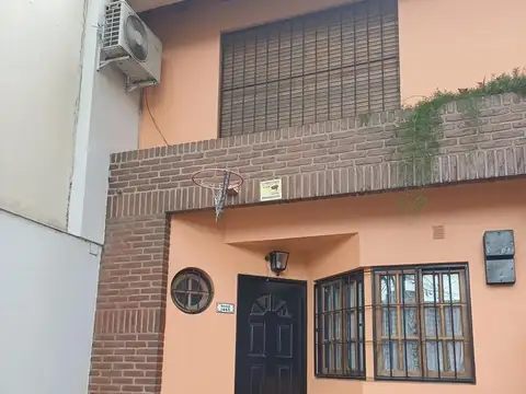 Venta de Triplex de 130 m² totales en Villa Crespo