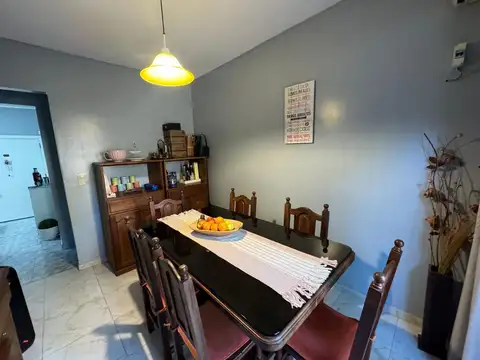 Casa Venta 4 Ambientes Pileta Berazategui