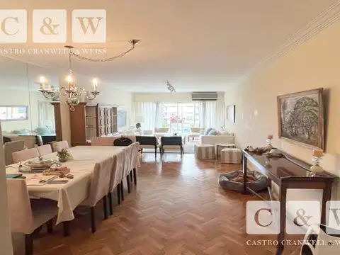 Departamento en Venta de 4 dormitorios