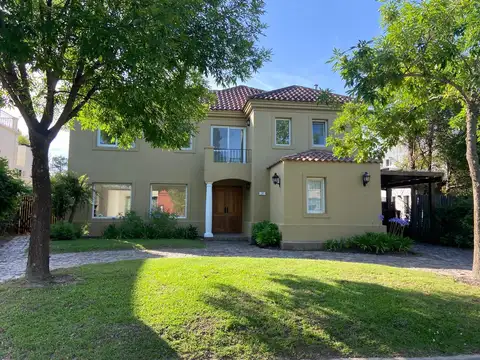 Casa alquiler anual en San Isidro Labrador