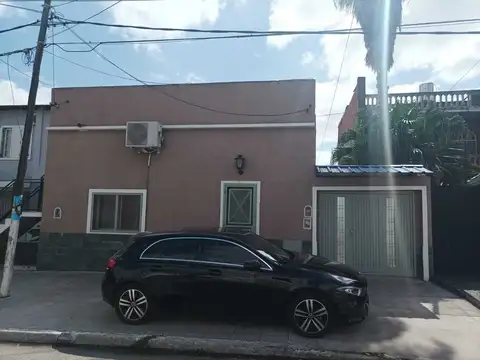 Venta en block 3 deptos- Loma hermosa