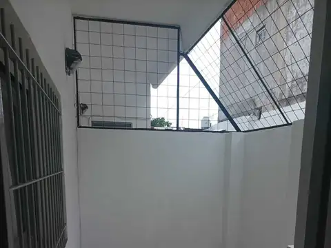 Venta de 3 departamentos en block Loma Hermosa