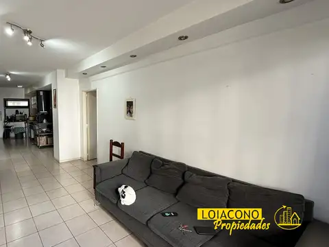Departamento 3 ambientes con 2 baños