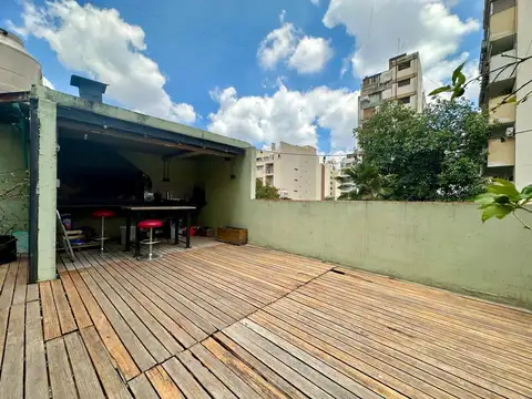 Depto Tipo Casa 10 ambientes con 5 baños