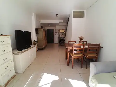 URQUIZA DEPTO  3 AMB.  PB PATIO Y PARRILLA MODERNO