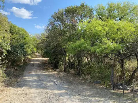 publica a 200 mts de ruta Nº14