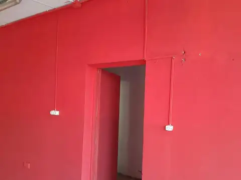 Local en Alquiler en Villa Mercedes, $ 680.000