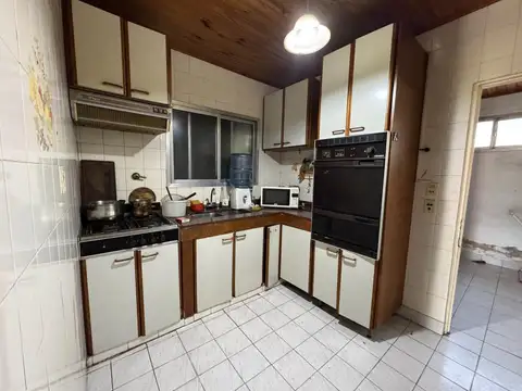 Casa en Alquiler con 1 cochera