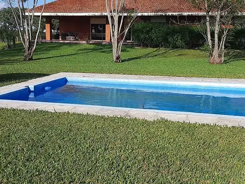 Campo en Federal 2.000 HAS ganadero