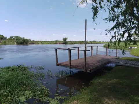 Venta Casa Vista al Rio San Javier Los Corralitos es un paraje de la comuna de Alejandra, departamento San Javier