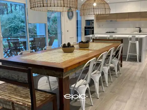 Casa en alquiler temporal en La Herradura Pinamar