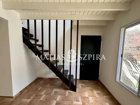 Las Acacias