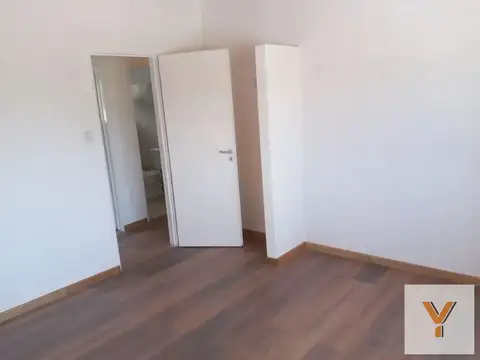 Dúplex en venta - 2 dormitorios 1 baño - Cochera - 100mts2 - Necochea