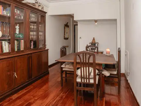 Departamento 4 ambientes con 2 baños