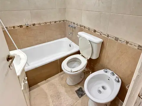 Departamento en Alquiler en Plaza Colon, $ 480.000