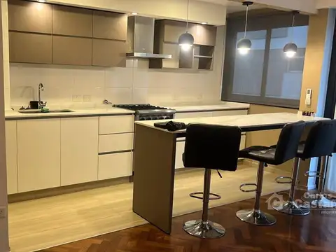 Excelente 3 ambientes (todo a nuevo) cocina integrada al living comedor.