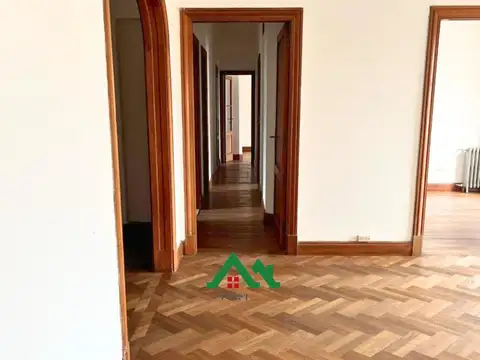 Departamento en venta en Av. Olmos - 3 dormitorios, con balcón y dependencia- APTO CRÉDITO