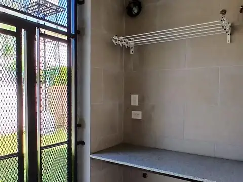 Casa en Alquiler de 1 dormitorio