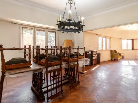 Depto Tipo Casa 6 ambientes con 3 baños