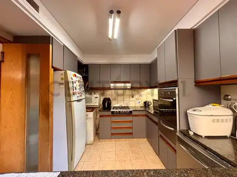 Departamento en Alquiler de 5 ambientes