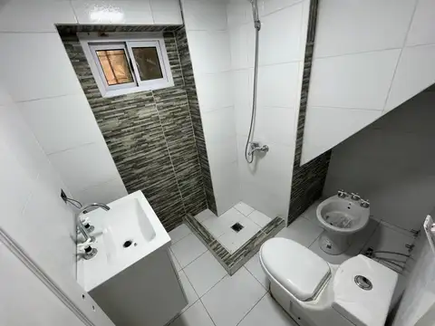 Depto Tipo Casa en Venta al Este