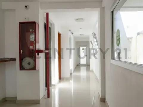 12 e/33 y 34 100, Piso 2/ B