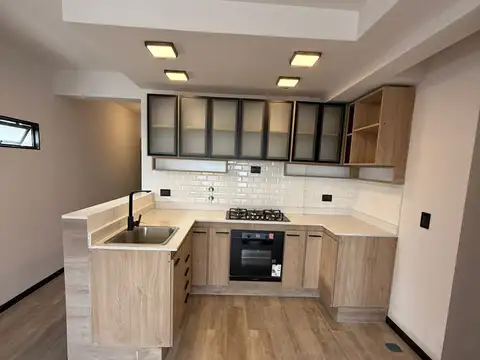 Depto Tipo Casa en Venta de 3 dormitorios