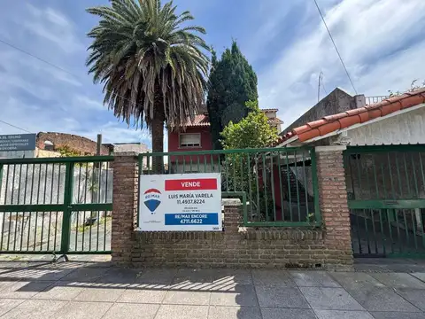 Casa en Venta en Munro, USD 190.000