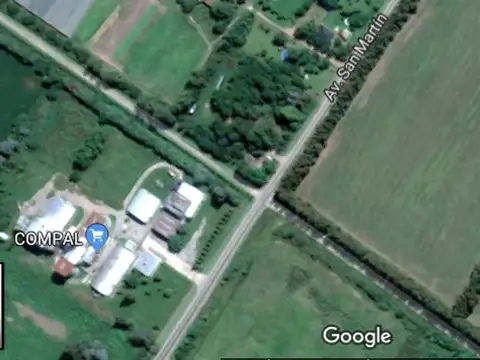 IMPORTANTE ESQUINA EN VENTA