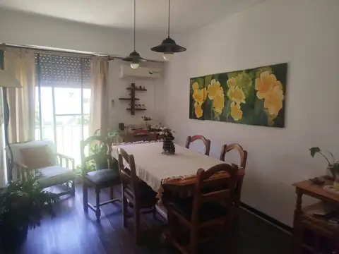 Departamento en Venta de 5 ambientes