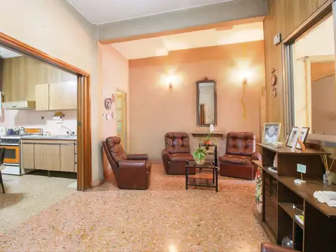 VENTA casa 4 amb terraza garaje POMPEYA