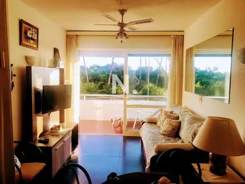 Alquiler temporario en edificio sobre playa mansa- Punta del este